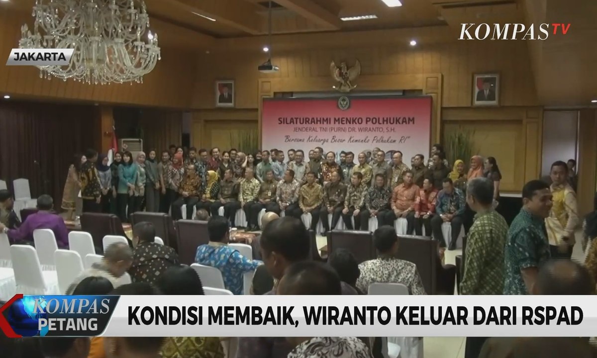 Kondisi Membaik Selepas Jalani Perawatan, Wiranto Keluar dari RSPAD