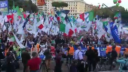 Download Video: Roma -  Piazza San Giovanni #orgoglioitaliano (19.10.19)