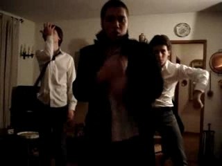 Tecktonik Killer Vs. Tekto Suit