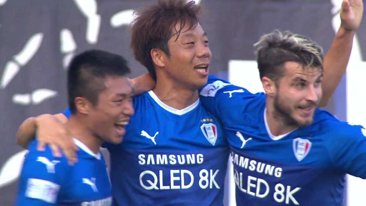 '염기훈 결승골' 수원, 경남에 역전승...수원 2：1 경남 / YTN