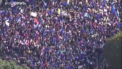 Multitudinaria manifestación en Londres a favor de un segundo referéndum del Brexit