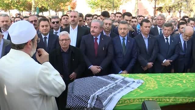 'Kudüs şairi' Nuri Pakdil, son yolculuğuna uğurlandı (2)