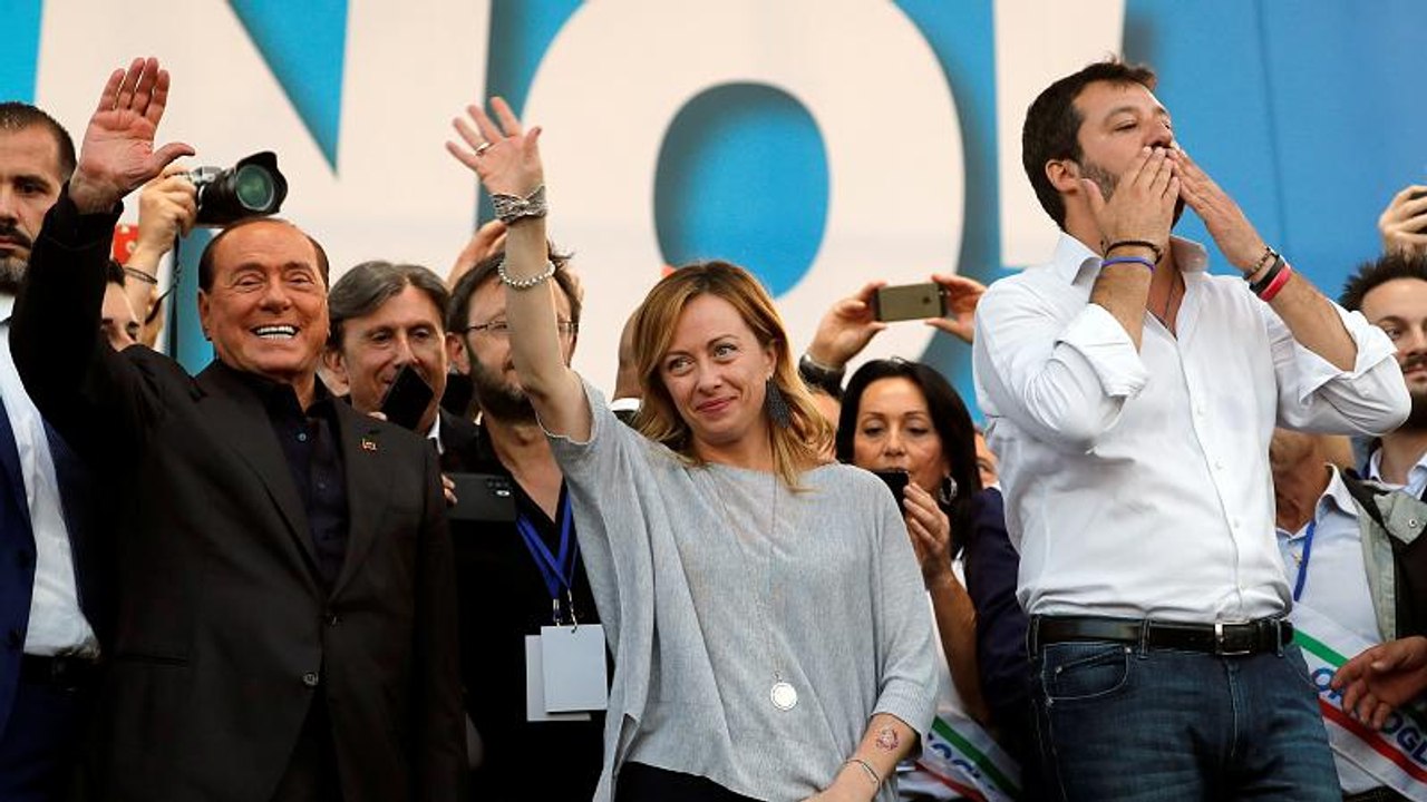 Rechte Parteien demonstrieren in Rom