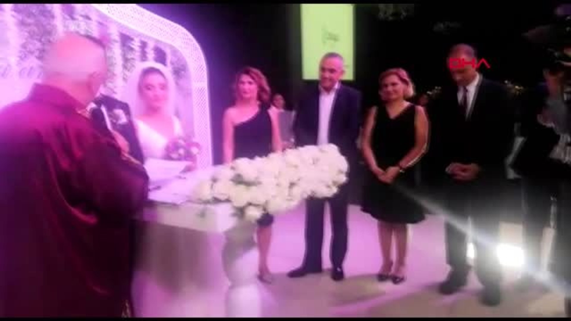 Ankara Kanal D Muhabiri Yasemin Dogan Ile Ntv Muhabiri Serkan Kaya Nin Mutlu Gunu Dailymotion Video