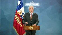 Piñera anuncia suspensión de alza en tarifa del metro de Santiago