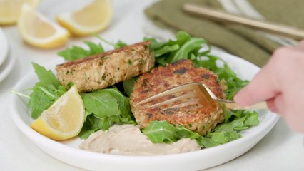 How to Make Crispy Tuna Cakes