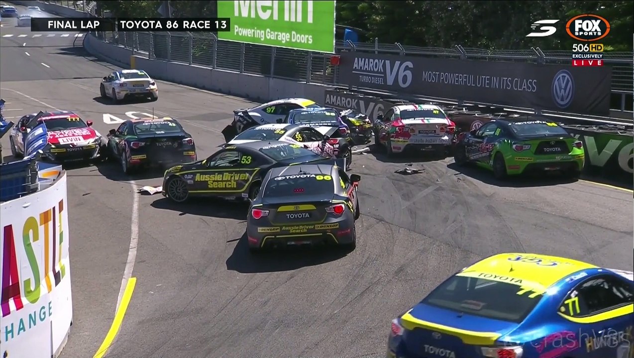 MULTI CAR CRASH IN TOYOTA 86 SERIES