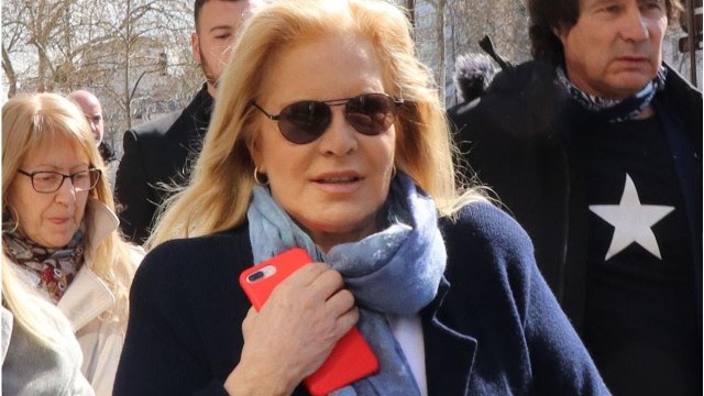 Sylvie Vartan : ce tacle envoyé par son mari Tony Scotti à l'encontre de Laeticia Hallyday