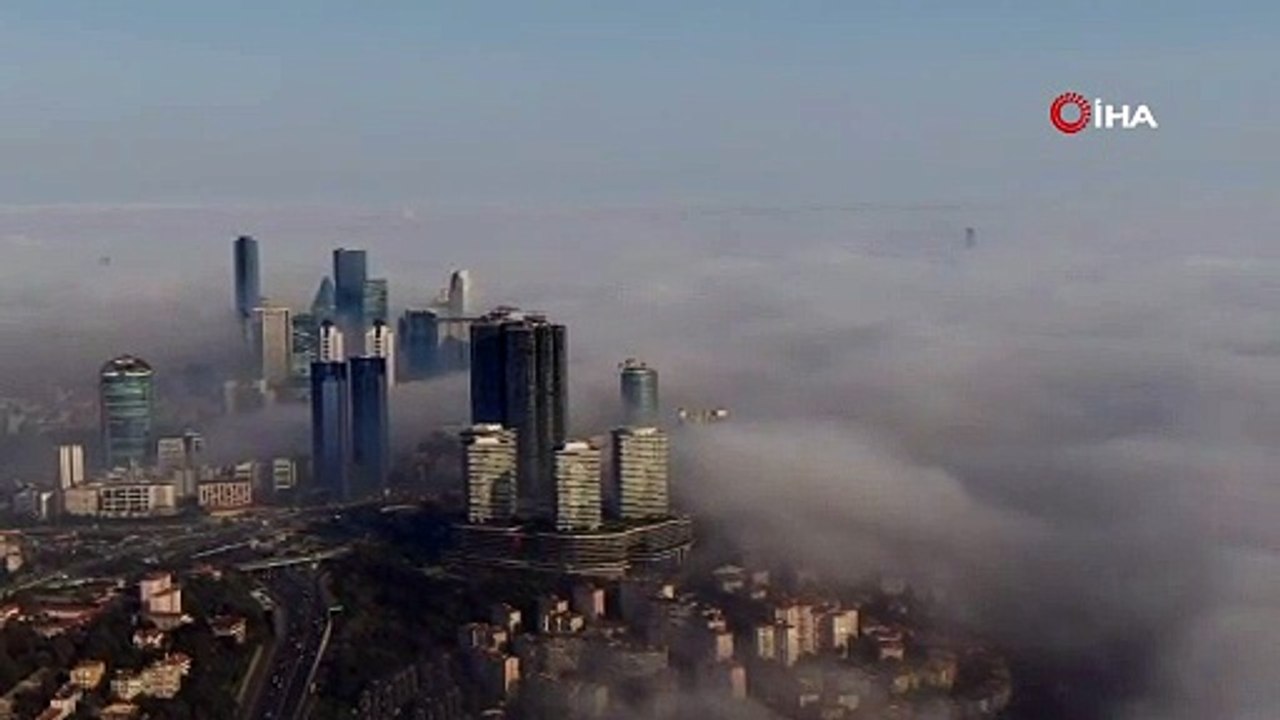 Sis altında kalan İstanbul'un havadan görüntüleri