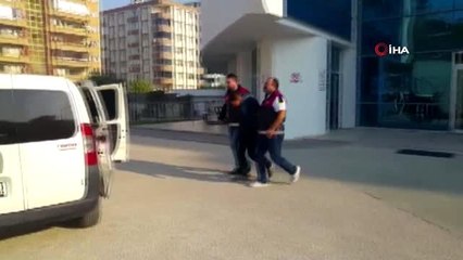 Ufak bir ayrıntı yetti...Kar maskeli kasa hırsızlar sis farının altındaki hasar sayesinde bulundu