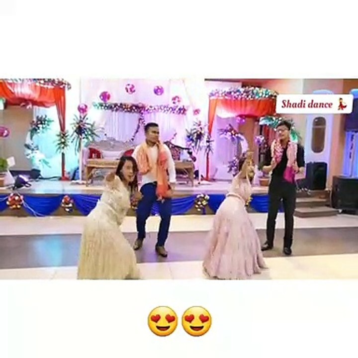 beautiful girls dancing in wedding top Indian wedding dance video ,viral wedding video dance in Pakistan