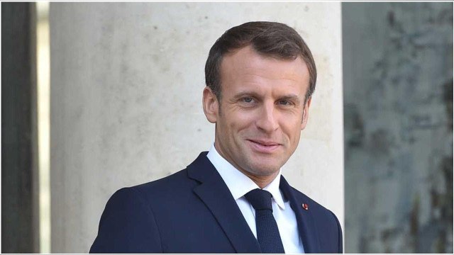 Emmanuel Macron critiqué sur ses talents d’acteur… Brigitte ne va pas apprécier