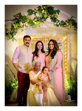 ദിലീപിന്റെ ഇളയ മകളുടെ ആദ്യ ചിത്രങ്ങള്‍ വൈറല്‍