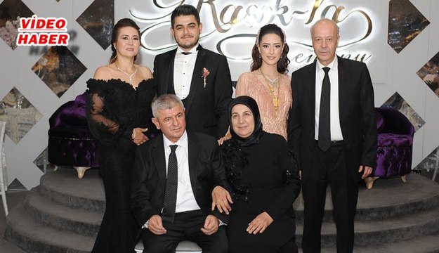 (20 Ekim 2019)ŞERBETÇİOĞLU VE ÇIKLA ÇİFÇİ AİLELERİNİN MUTLU GÜNÜ ÖZGE VE FURKAN NİŞANLANDI