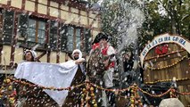 Défilé des chars pour la Foire de la pomme