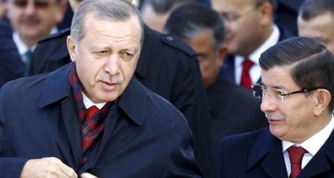 Davutoğlu, Ben parti kurmayı çok mu istedim? diyerek Cumhurbaşkanı Erdoğan'a sitem etti