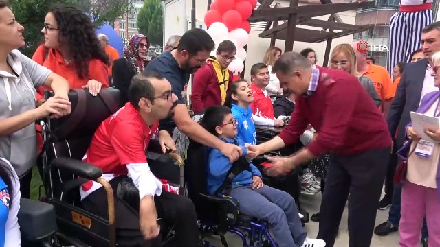 Başkan Deveci: “Atakum’da ‘Engelsiz Yaşam Alanı’ oluşturacağız”