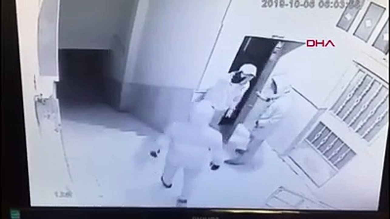 Öğrenci servisiyle hırsızlığa kalkıştılar, kıskıvrak yakalandılar