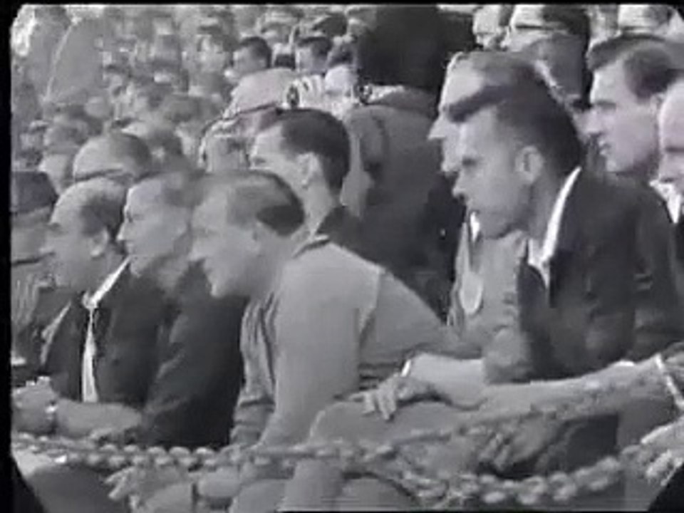 Deutsche Meisterschaft 1963 Finale - Borussia Dortmund v 1.FC Köln  1.HZ
