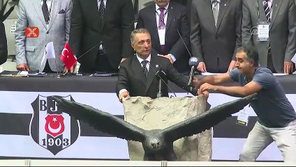 Çebi: "Beşiktaş'ın şerefi, namusu, bir kuruşu bize emanet"