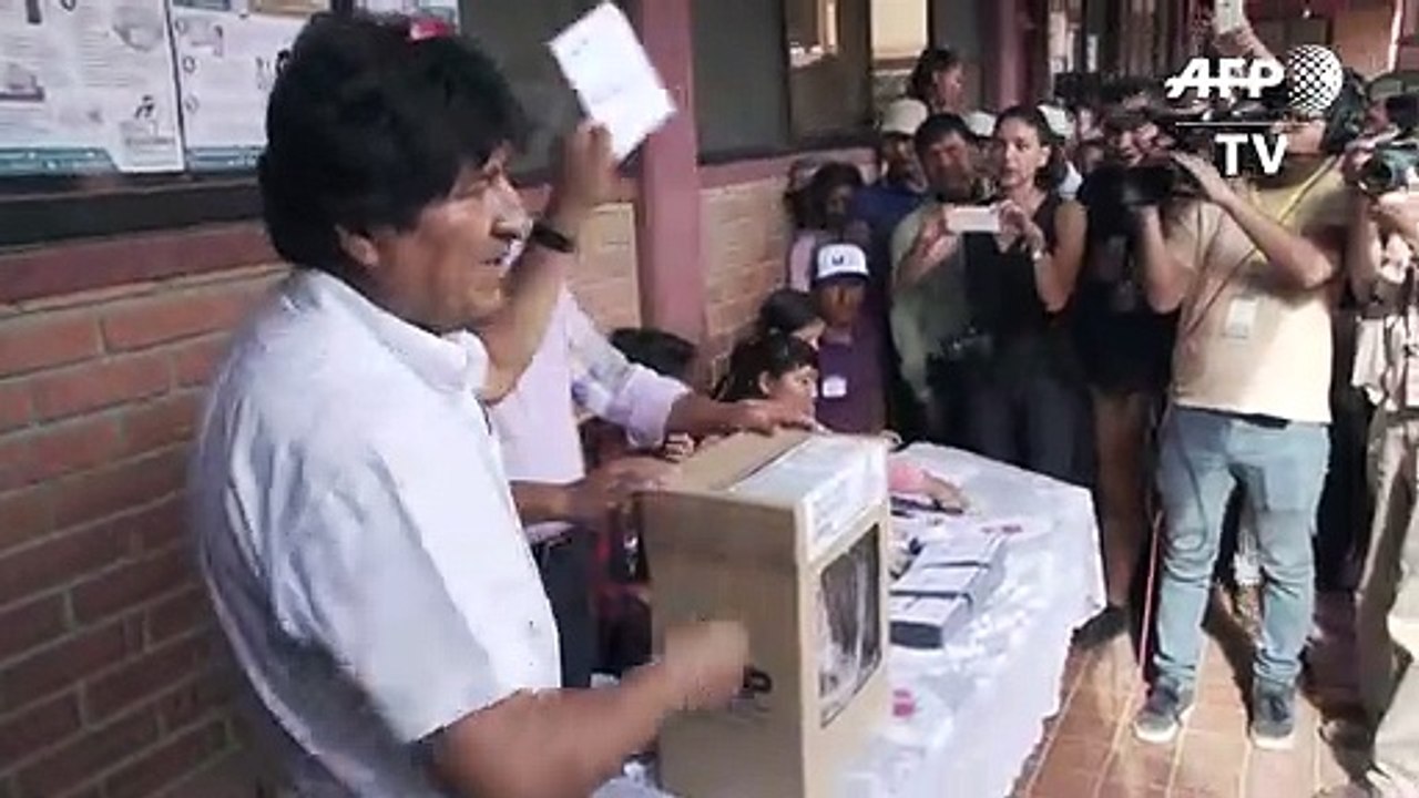 Evo Morales encabeza elecciones en Bolivia pero irá a una histórica segunda vuelta