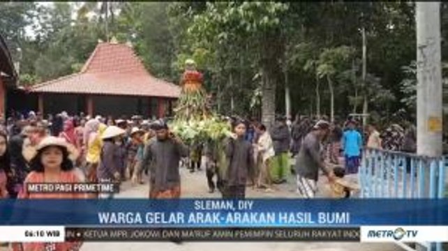 Bersyukur Pelantikan Berjalan Aman, Warga Sleman Gelar Arak-arakan Hasil Bumi