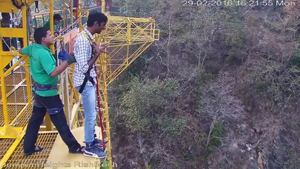 BUNGEE JUMP - crazy scary!!