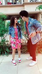 Ek to kam jindagani usse bhi kam hai jawani ¦ pyar do pyar lo ¦ Nora Fatehi ¦Neha Kakkar