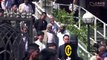 رئيسة سلطات هونغ كونغ تزور مسجدا تعرض للرش بمدفع ماء ملون