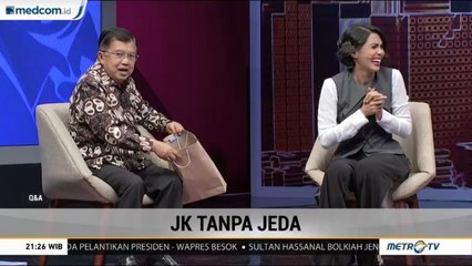 Reaksi Lucu Jusuf Kalla saat Terima Hadiah dari Metro TV