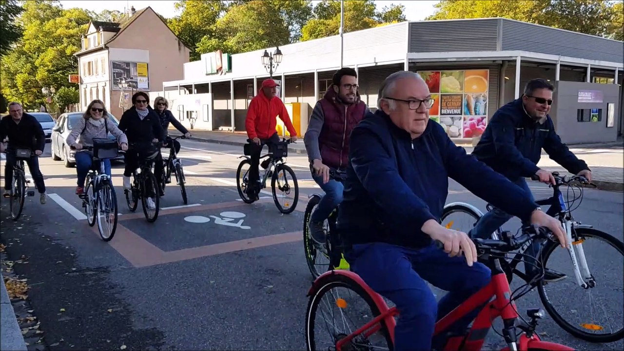 La Ville de Cernay a mis en place un cheminement cyclable au centre ville.