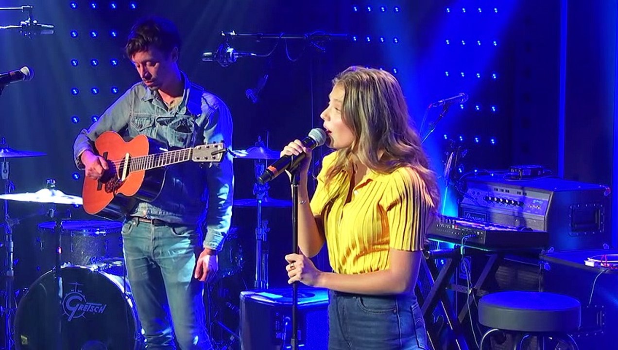 Maëlle - L'effet de masse (Live) - Le Grand Studio RTL - Vidéo Dailymotion