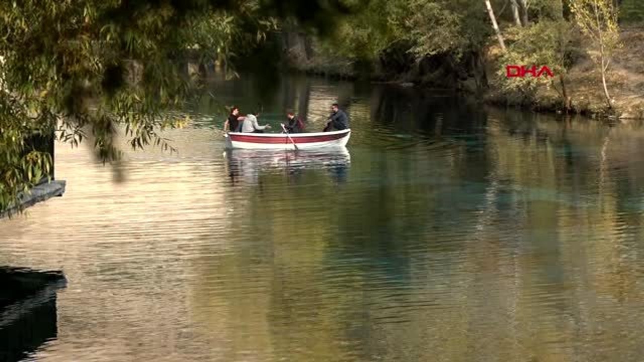 Sivas 'doğal akvaryum' gökpınar gölü'nde sonbahar güzelliği