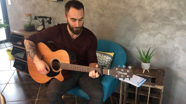 Depuis la Mayenne, Steve Salsini interpelle Céline Dion