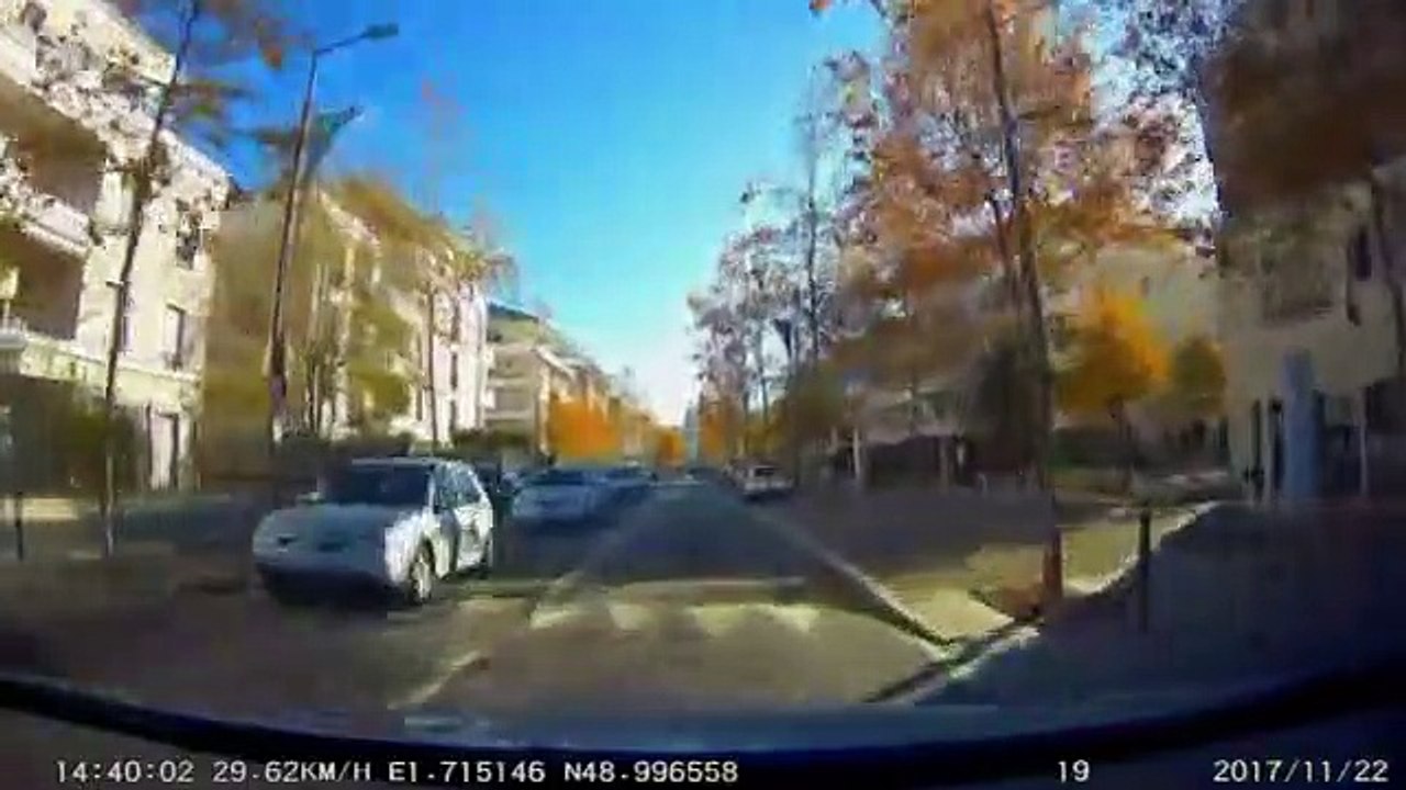 204 .conduite YAT probleme de code de la route;a quittee l'etablissement