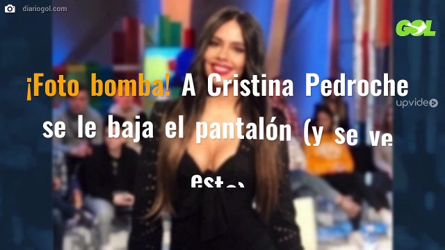 ¡Foto bomba! A Cristina Pedroche se le baja el pantalón (y se ve esto)