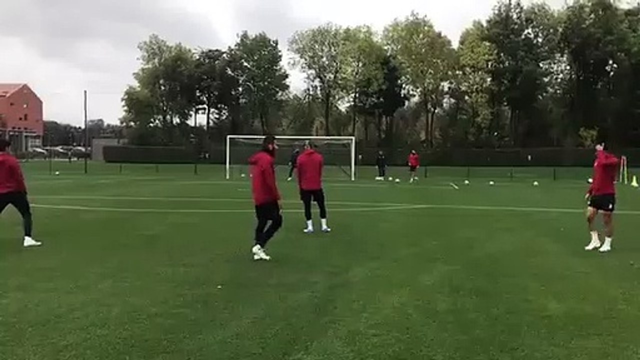 Yusuf Yazıcı'dan idmanda müthiş gol