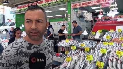 Balık Tezgahları Dolunca Fiyatlar Düşmeye Başladı