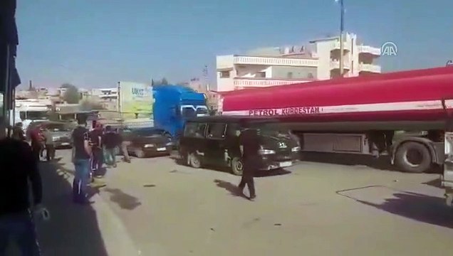 YPG/PKK sempatizanları Suriye'nin kuzeyinden çekilen ABD güçlerini protesto etti - KAMIŞLI