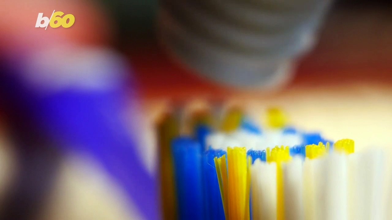 The Real Reason Toothpaste Is Mint-Flavored