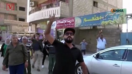 Residents Pelt U.S. Troops With Potatoes Amid Syrian Pullout