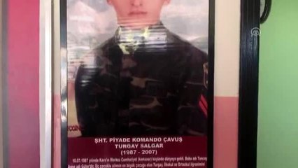 Öğretmen ve öğrencilerden Mehmetçik'e asker selamlı video