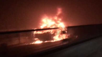 달리던 화물차에 불...적재함에서 시작된 듯 / YTN