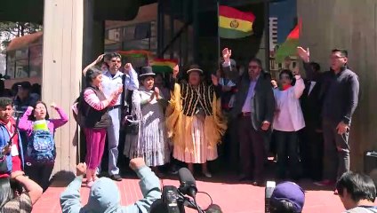 Download Video: Opositor Mesa denuncia manipulación de resultados de comicios en Bolivia