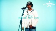 Höre das neue Lied von Mico 