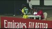 ஓடி சென்று சிறுநீர் கழித்த கிரிக்கெட் வீரர்! வைரல் வீடியோ! | Nigerian Cricket Funny Video | Tamil News live | Tamilan Newz