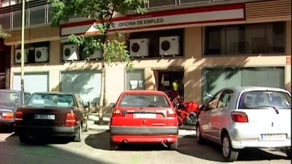 El verano deja 16.200 desempleados menos
