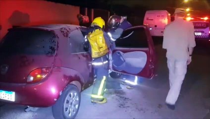 Princípio de incêndio em veículo mobiliza Corpo de Bombeiros