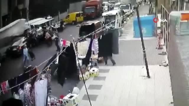 Fren yerine gaza basan sürücü otomobiliyle pazara böyle daldı