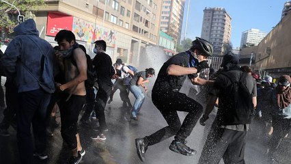 Χιλή: 12 νεκροί εν μέσω παρατεταμένης κρίσης